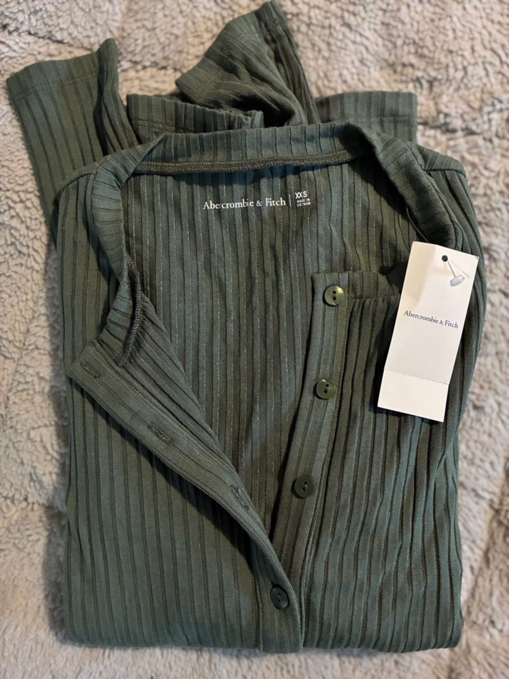 Abercrombie button up olive green XXS